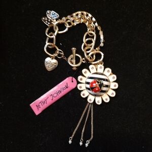 Betsey Johnson Vintage Flower Ladybug Bracelet!  NWT!
